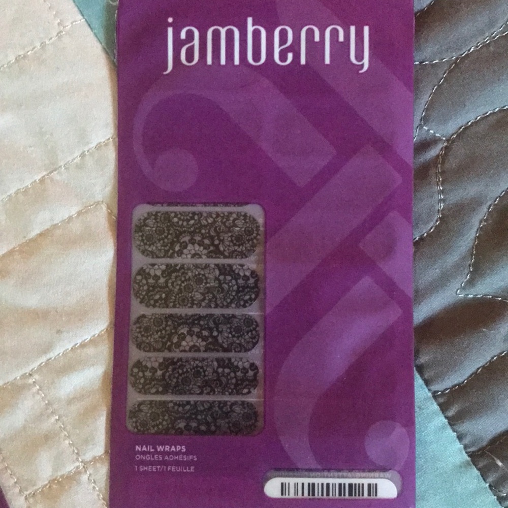 Jamberry nail wrap